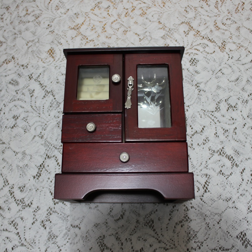 Jewelry Box